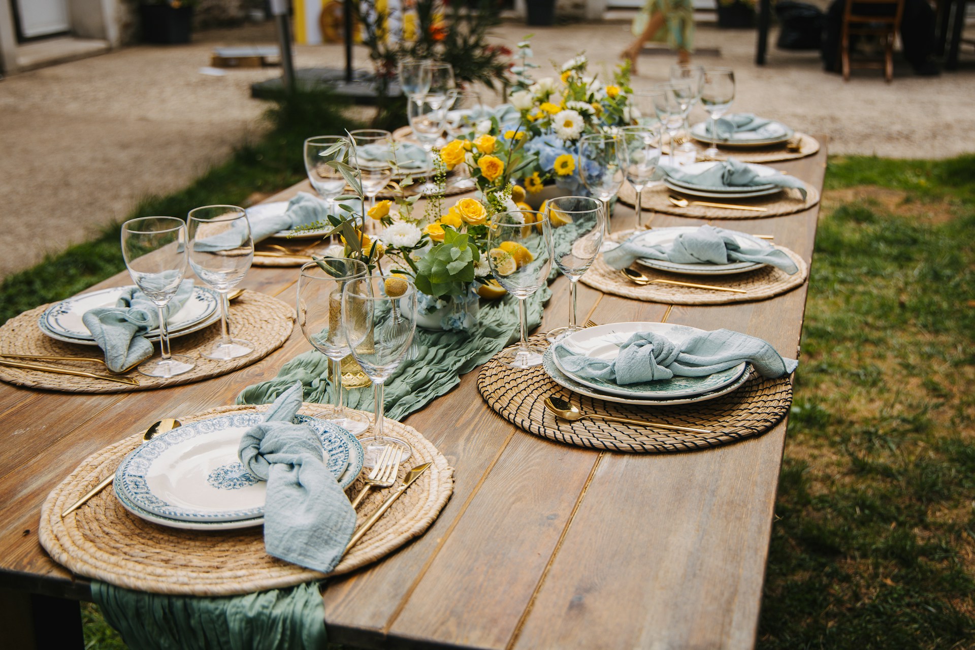 outdoor table